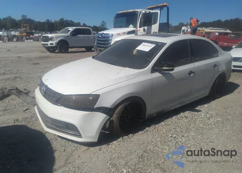 2016 Volkswagen Jetta 1.8T Sel z USA, uszkodzony, nr VIN 3VWL07AJ1GM213119